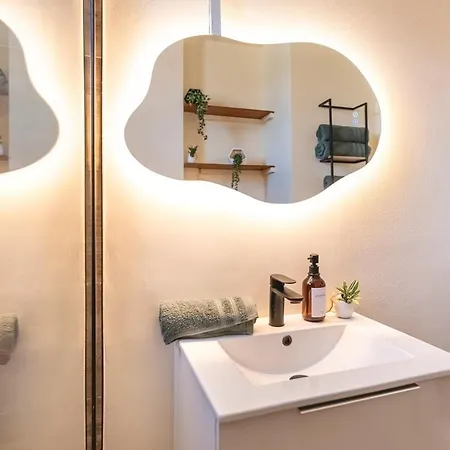 La Botanique Angevine-design & Cozy-private Parking アパート *